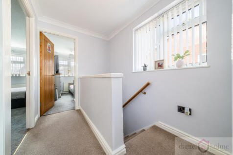 Dunsford Avenue-16