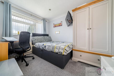 Dunsford Avenue-12