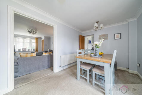 Dunsford Avenue-6