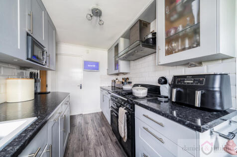 Dunsford Avenue-9