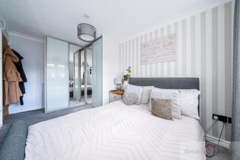 Dunsford Avenue-14