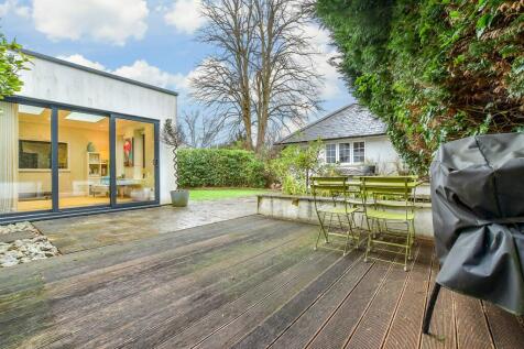 Patio / Decking