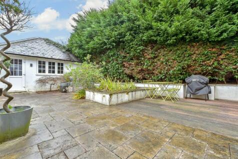 Patio / Decking