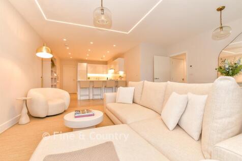 Kitchen/ Dining/ Sitting Room