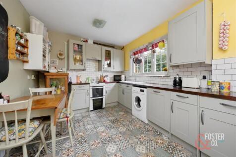 Cuckfield Lane, South Lodge-010.jpg