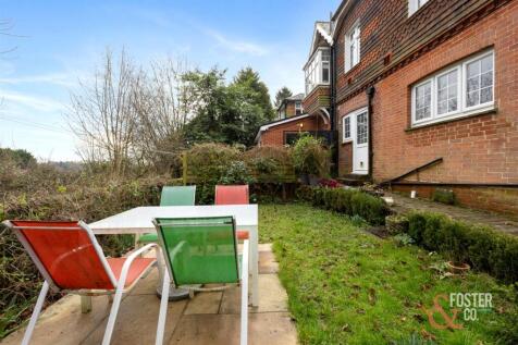 Cuckfield Lane, South Lodge-019.jpg