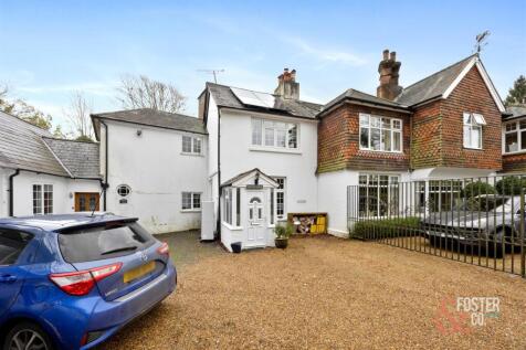 Cuckfield Lane, South Lodge-001.jpg