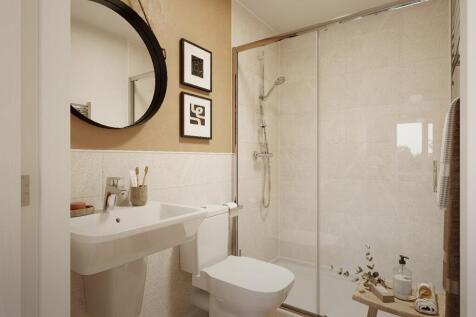 En-suite bathroom with double shower