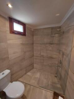 3 Bathrooms