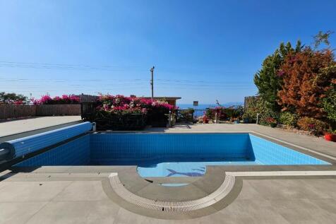 Private pool