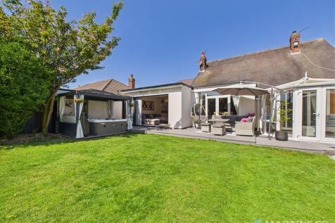 CAM02318G0-PR0438...