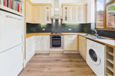 CAM02318G0-PR0473...