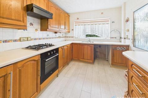 CAM02318G0-PR0544...