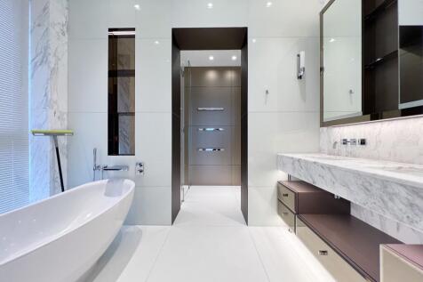 Bedroom 1 Ensuite