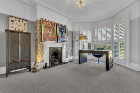 Sitting Room/Study