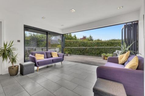 Open-plan kitchen/living area