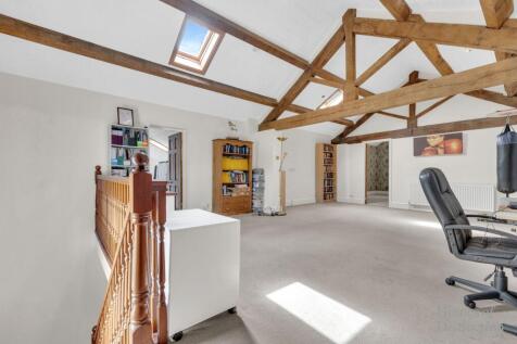 Coach House - Office/Games Room