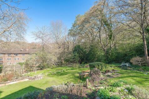 Communal Gardens D