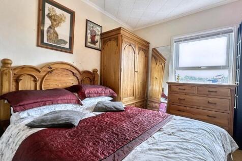 Master Bedroom 2