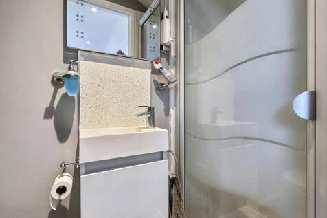 Loft Bathroom 2