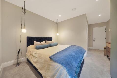 Apartment 26, 31 Royal Engineers Way - LSESyGdQ6HX