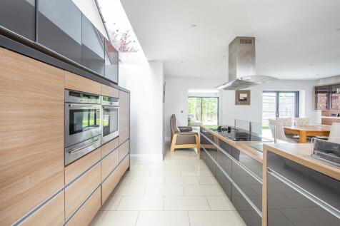 Kitchen 07.jpg
