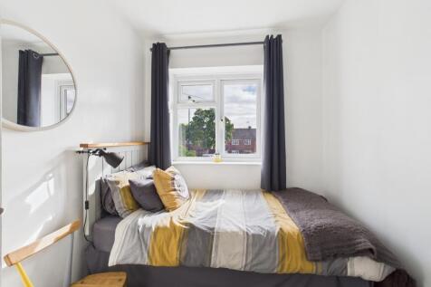 CAM05192G0-PR0129-STILL019