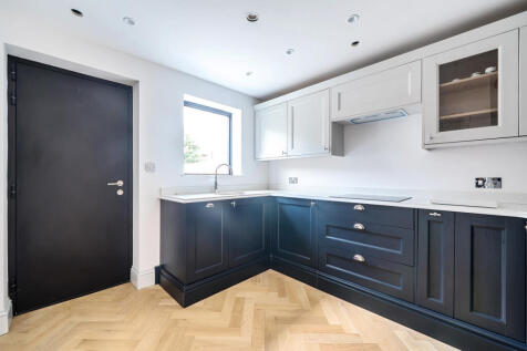 1339575-9-689ddef...