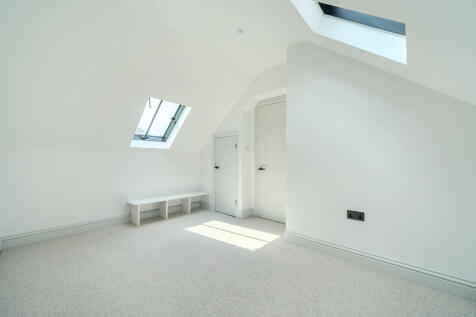 1339575-12-689ddf...