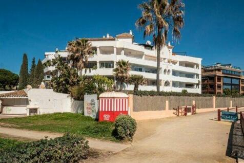 Lifestyle properties for sale in Puerto Banús