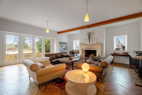 Drawing room