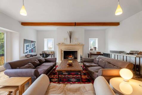 Drawing room