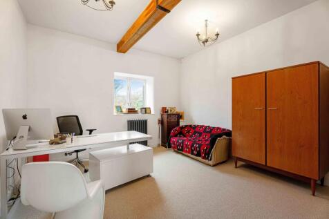 Sitting room/study