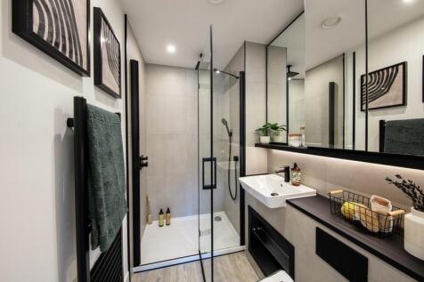 Kew Bridge Rise, 2 bed,