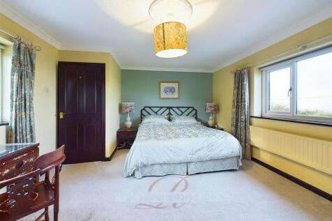 CAM04884G0-PR0022-STILL029.jpg