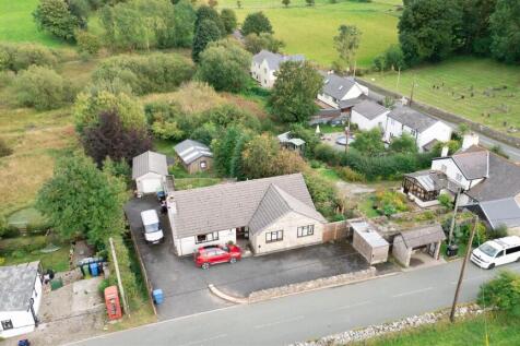 Craig Dyffryn, Village Road Eryrys, Mold, CH7 4BX-