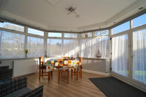Lake View Sun Room