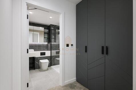 EMPEROR POINT, 14 (7).jpg