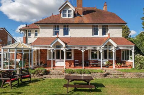 Property Image 4