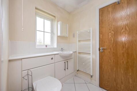 Jack and Jill En Suite