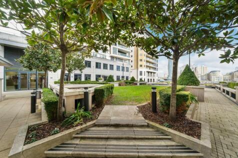 Flat 29, Marina Point SW6 2GX-LowRes-4.jpg