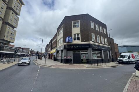 Kirkgate Wakefiled, commercial unit to let paul mc