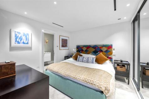 73 Riverside One,15.jpg