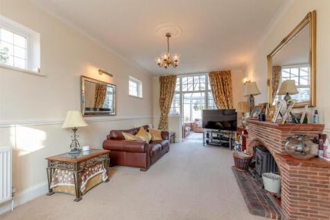 Passage Road, Brentry Living Room.jpg