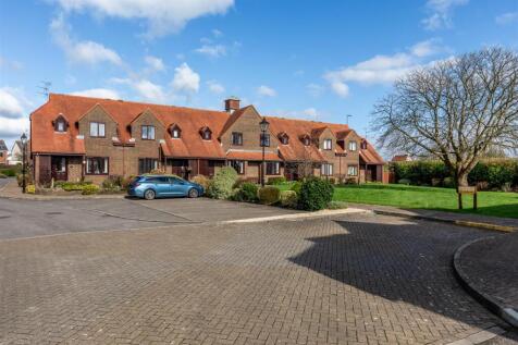 Courville Close, Alveston Car Park.jpg