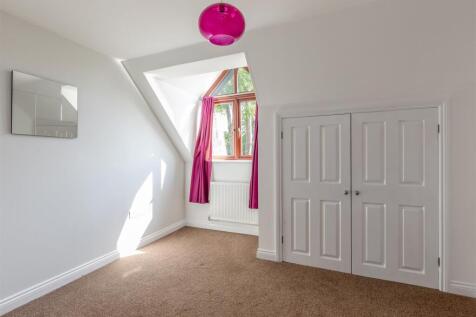 The Lodge, Westbury on Trym Bed 4.jpg