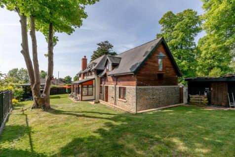 The Lodge, Westbury on Trym Outside.jpg