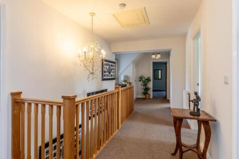 The Lodge, Westbury on Trym Landing.jpg