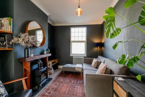 Dial Lane, Downend Living Room.jpg