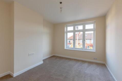 Highfield Grove, Horfield Bed 2.jpg